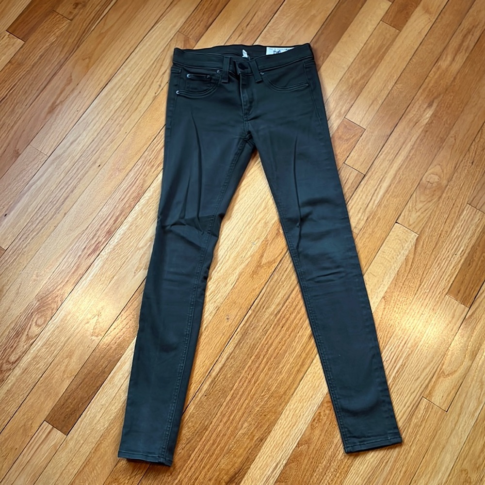 The Leggings Jeans